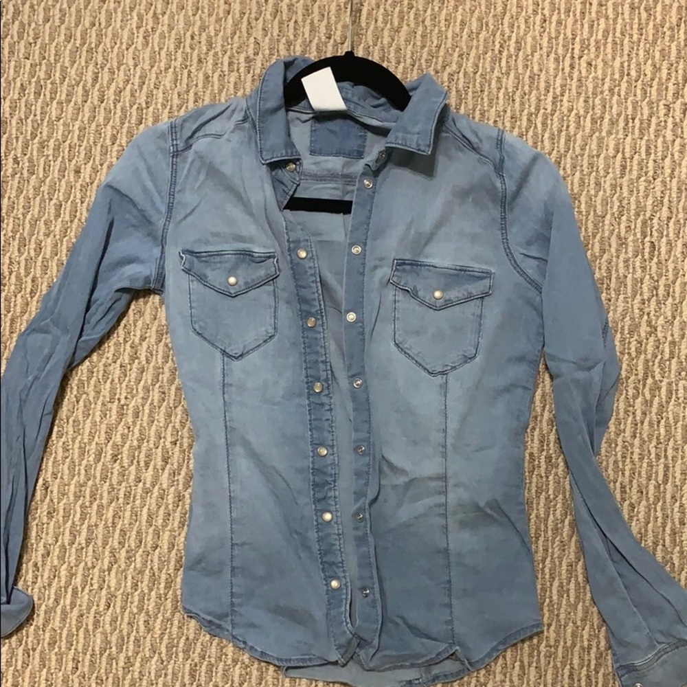 Stretchy jean button up